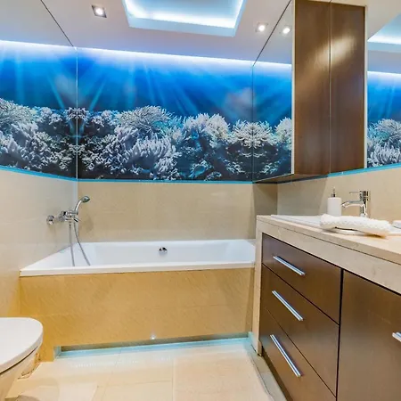 Glow Apartments, Apartament Krzywoustego アパート *